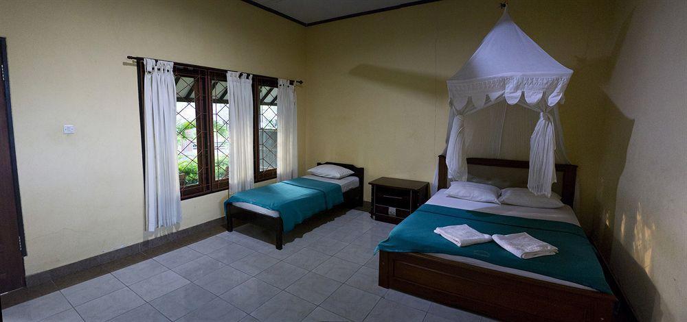 Segara Anak Bungalow & Restaurant Kuta  Exterior foto