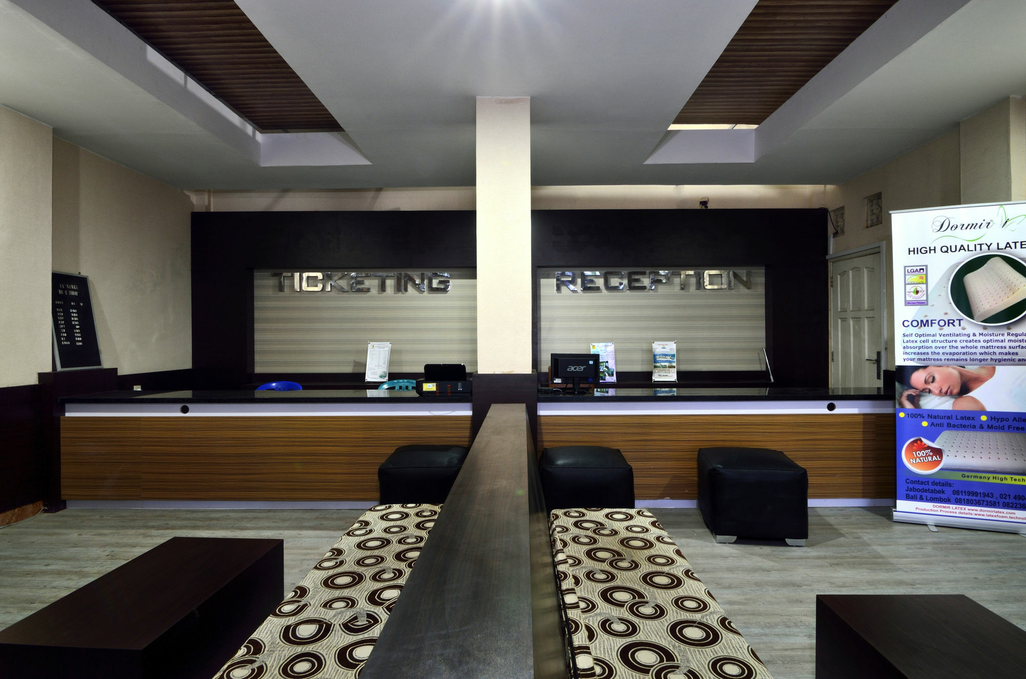 Segara Anak Bungalow & Restaurant Kuta  Exterior foto