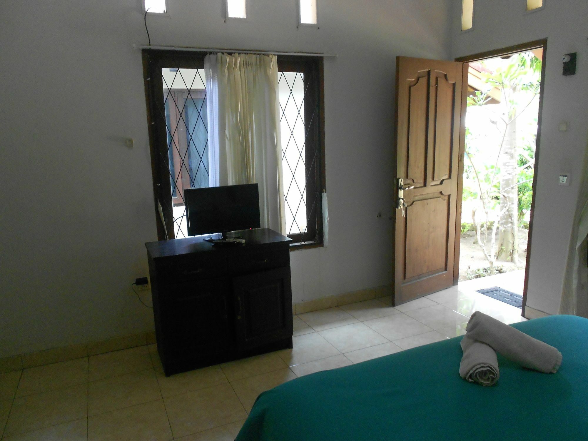 Segara Anak Bungalow & Restaurant Kuta  Exterior foto