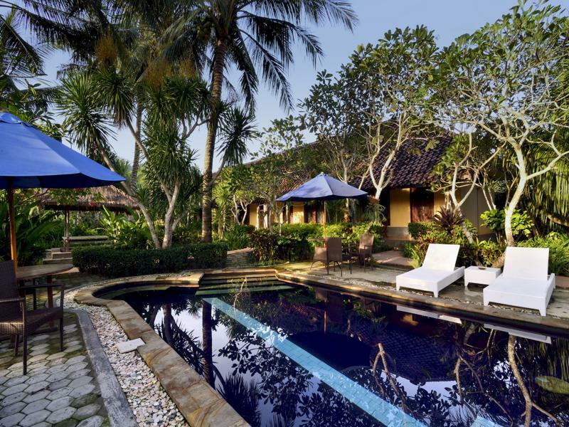 Segara Anak Bungalow & Restaurant Kuta  Exterior foto